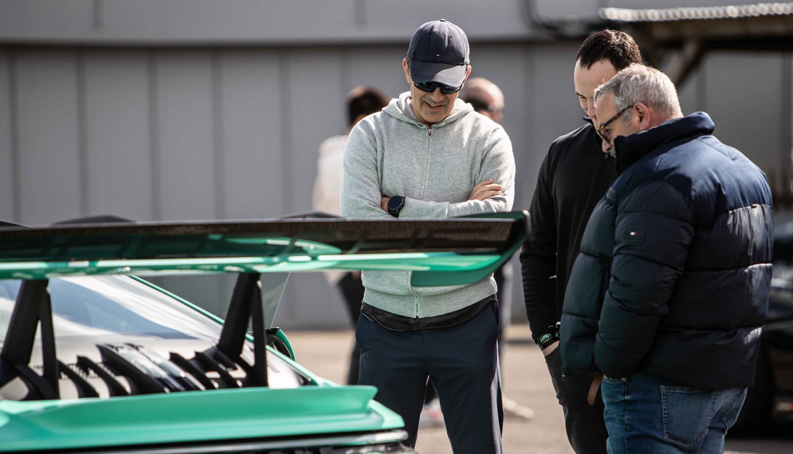 Salone Events Accelerate members at one of their UK track days